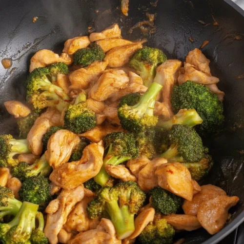 Garlic Soy Broccoli Chicken Skillet 2 Garlic Soy Broccoli Chicken Skillet