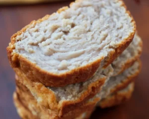 Moist almond flour banana bread recipe, gluten-free and naturally sweetened.