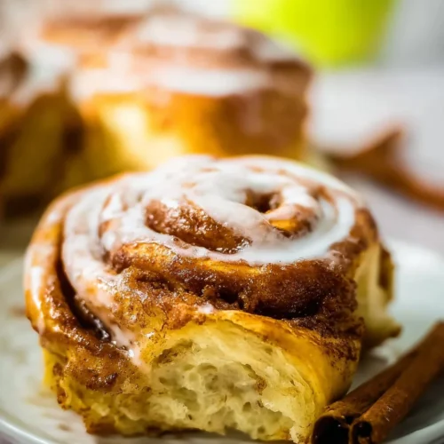 Apple Cinnamon Rolls with Cream Cheese Frosting 2 Apple Cinnamon Rolls with Cream Cheese Frosting