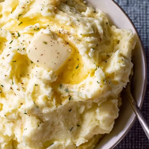 Creamy Yukon Gold Mashed Potatoes with Butter and Cream 2 Creamy Yukon Gold Mashed Potatoes with Butter and Cream