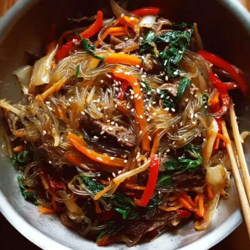 Japchae korean noodles 2025 12 31 153718 819x1024
