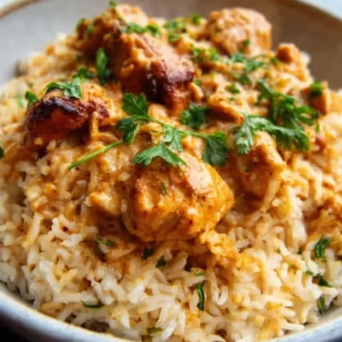 Cheesy Smothered Chicken and Rice 2 Cheesy Smothered Chicken and Rice