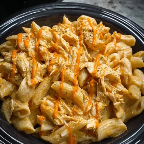 Crockpot Buffalo Chicken Pasta