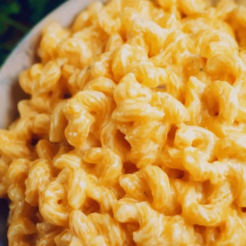 Creamy Stovetop Mac and Cheese 2 Creamy Stovetop Mac and Cheese
