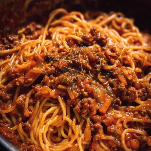 One pot pasta bolognese recipe 2026 04 05 154627 819x1024