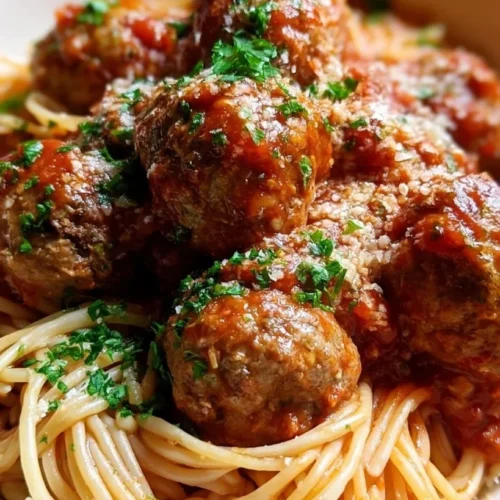 Classic Italian Meatballs with Parmesan and Parsley 2 Classic Italian Meatballs with Parmesan and Parsley