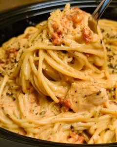 Crock Pot Cheesy Chicken Spaghetti