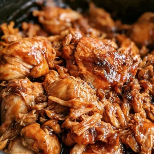 Easy Crockpot BBQ Chicken 2 Easy Crockpot BBQ Chicken